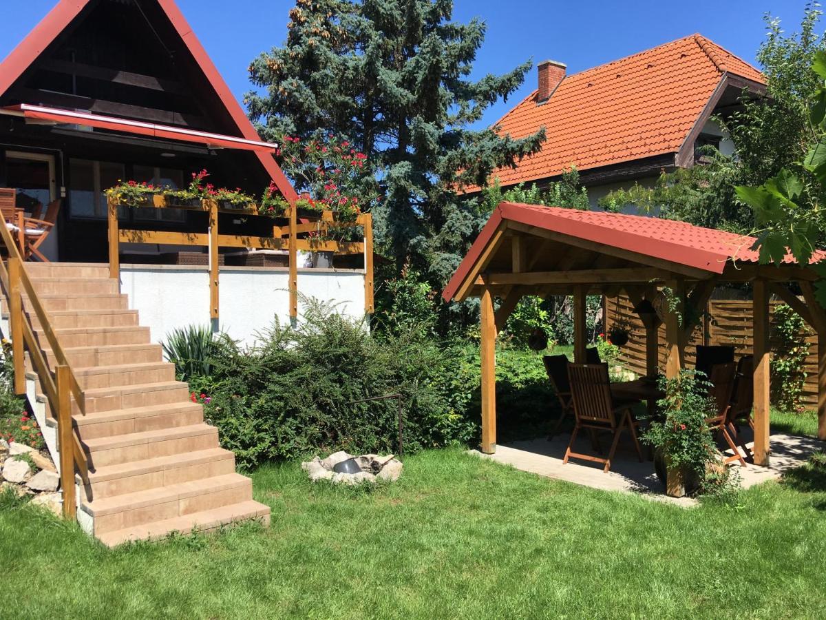 Wooden Apartman Premium Jacuzzival Alsóörs Εξωτερικό φωτογραφία